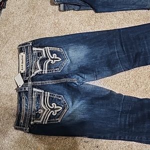 ROCK REVIVAL JEAN